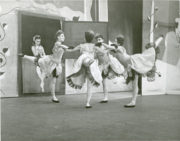 Façade: His Majesty's Theatre, Melbourne, 1948. Photo © Jean Stewart. RDC/PD/01/46/3