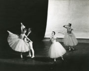 Pas de Déesses (Joffrey, 1954/1955). Photographer unknown. RDC/PD/01/163/1
