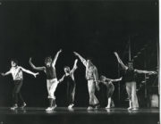 Listen to the Music (Taylor, 1972). Photo © Alan Cunliffe. RDC/PD/01/239/1