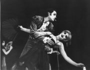 The Parades Gone By (Kemp, 1975): Joseph Scoglio, Marilyn Williams. Photo © Alan Cunliffe. RDC/PD/01/256/1